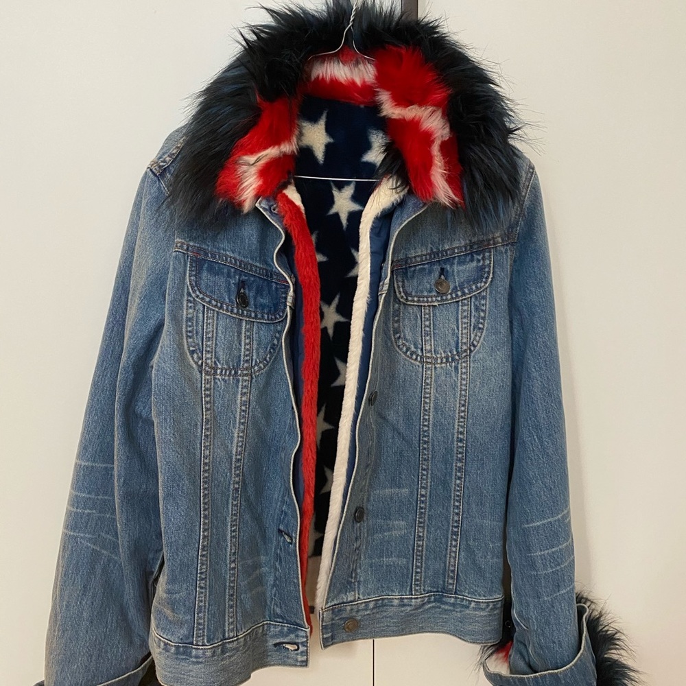 GUESS jacket